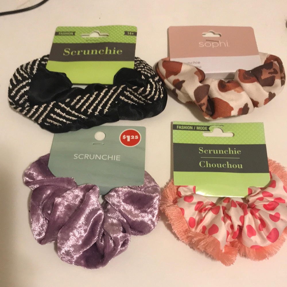 Scrunchie Hair Set - 4 Items